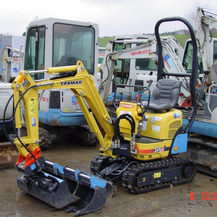 gelber Bagger 0,9 Tonnen