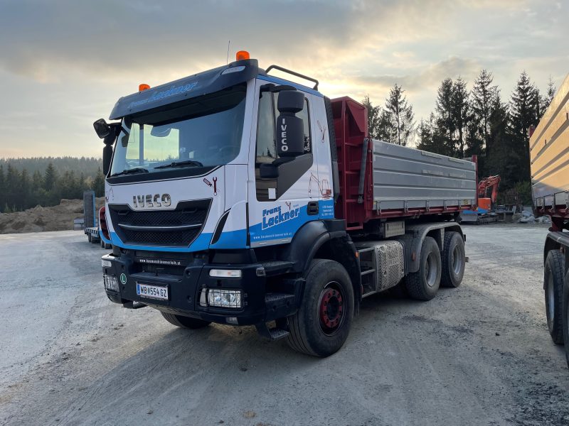 LKW 3-Achser mit Fahrer