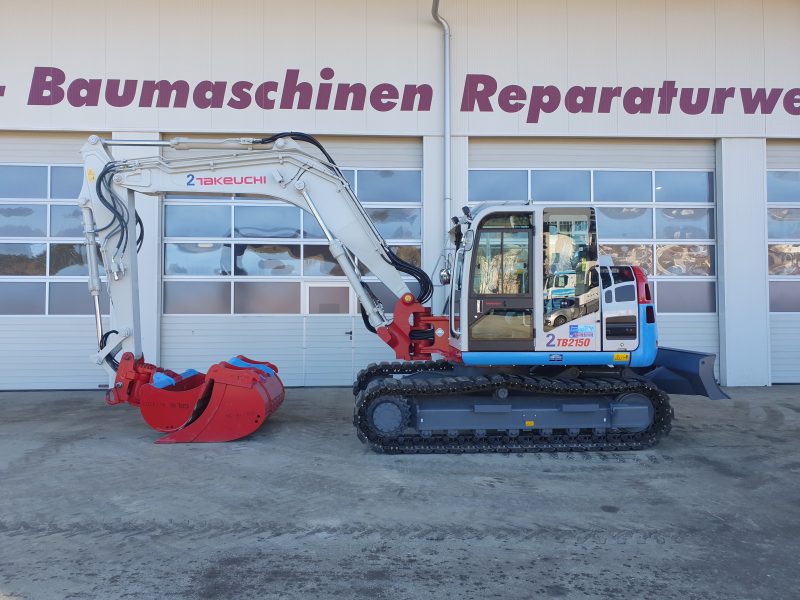 Bagger 15,0 to mit Kabine mit Gummi- oder Stahlketten
