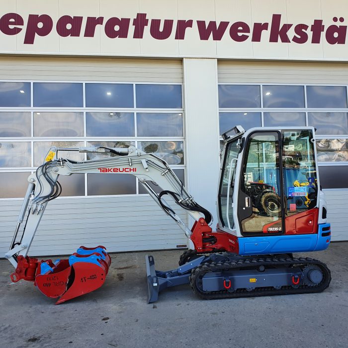Bagger 3,5 to mit Kabine