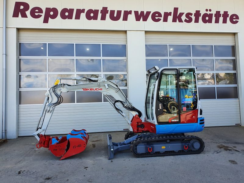 Bagger 3,5 to mit Kabine