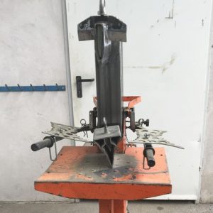 Brennholzspalter hydraulisch