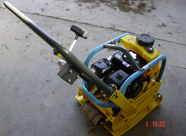 Rüttelplatte Wacker 150 bis 200 kg